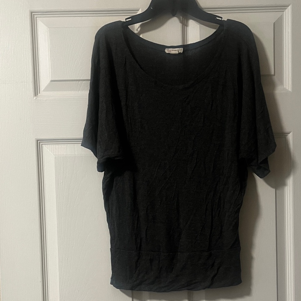 Zenana Outfitters Dark Grey Short Sleeve Top